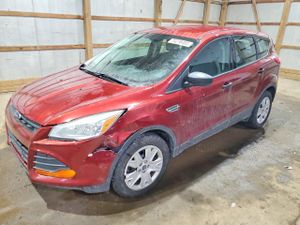 Ford Escape S 2.5L 4 2015