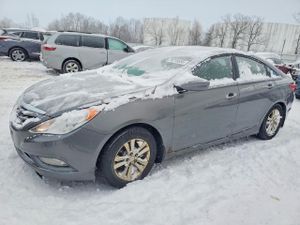 Hyundai Sonata GLS 2.4L 4 2013