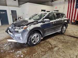 Toyota Rav4 XLE 2.5L 4 2015