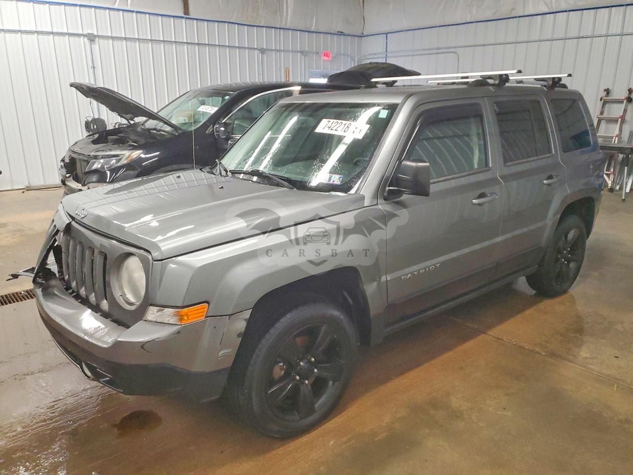 Jeep Patriot LATITUDE 2.4L 4 2013