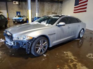 Jaguar XJ PORTFOLIO 3.0L 6 2015