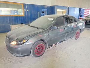 Toyota Camry LE 2.4L 4 2002