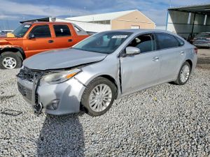 Toyota Avalon HYBRID 2.5L 4 2013