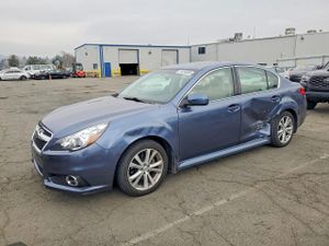 Subaru Legacy 2.5L 4 2013