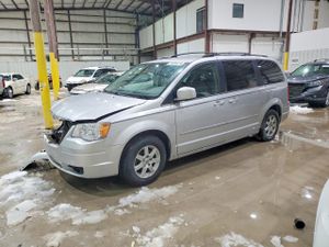 Chrysler Town & Country 3.8L 6 2010