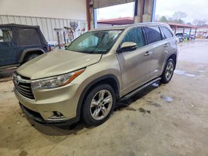 Toyota Highlander LIMITED 3.5L 6 2015