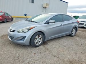 Hyundai Elantra SE 1.8L 4 2015