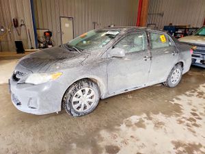 Toyota Corolla BASE 1.8L 4 2013