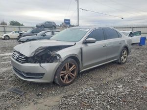 Volkswagen Passat SE 1.8L 4 2014