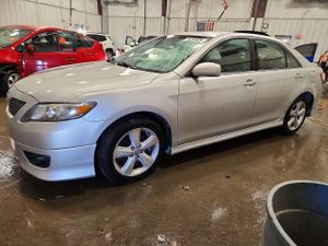 Toyota Camry BASE 2.5L 4 2011