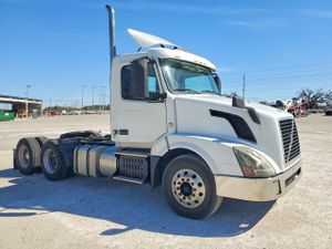 Volvo VNL VNL 12.8L 6 2014