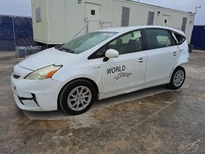 Toyota Prius 1.8L 4 2014