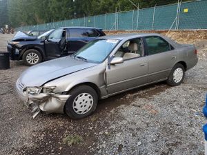 Toyota Camry LE 2.2L 4 1997