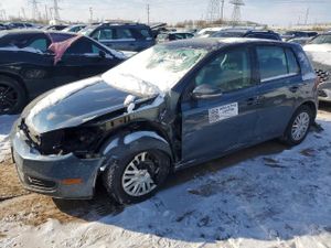 Volkswagen Golf 2.5L 5 2011