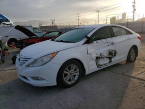 Hyundai Sonata GLS 2.4L 4 2013