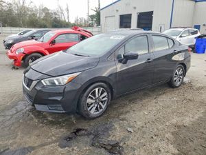 Nissan Versa SV 1.6L 4 2020