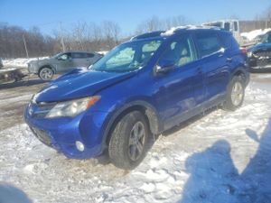 Toyota Rav4 XLE 2.5L 4 2014