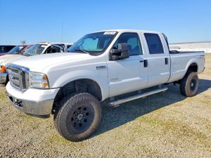 Ford F-350 SRW SUPER DUTY 6.0L 8 2005