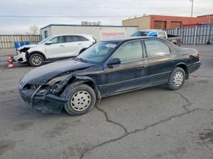 Toyota Camry LE 2.2L 4 1998