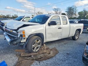 Chevrolet Silverado 1500 C1500 LT 5.3L 8 2013