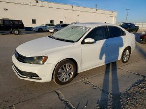 Volkswagen Jetta TDI 2 L 4 2015