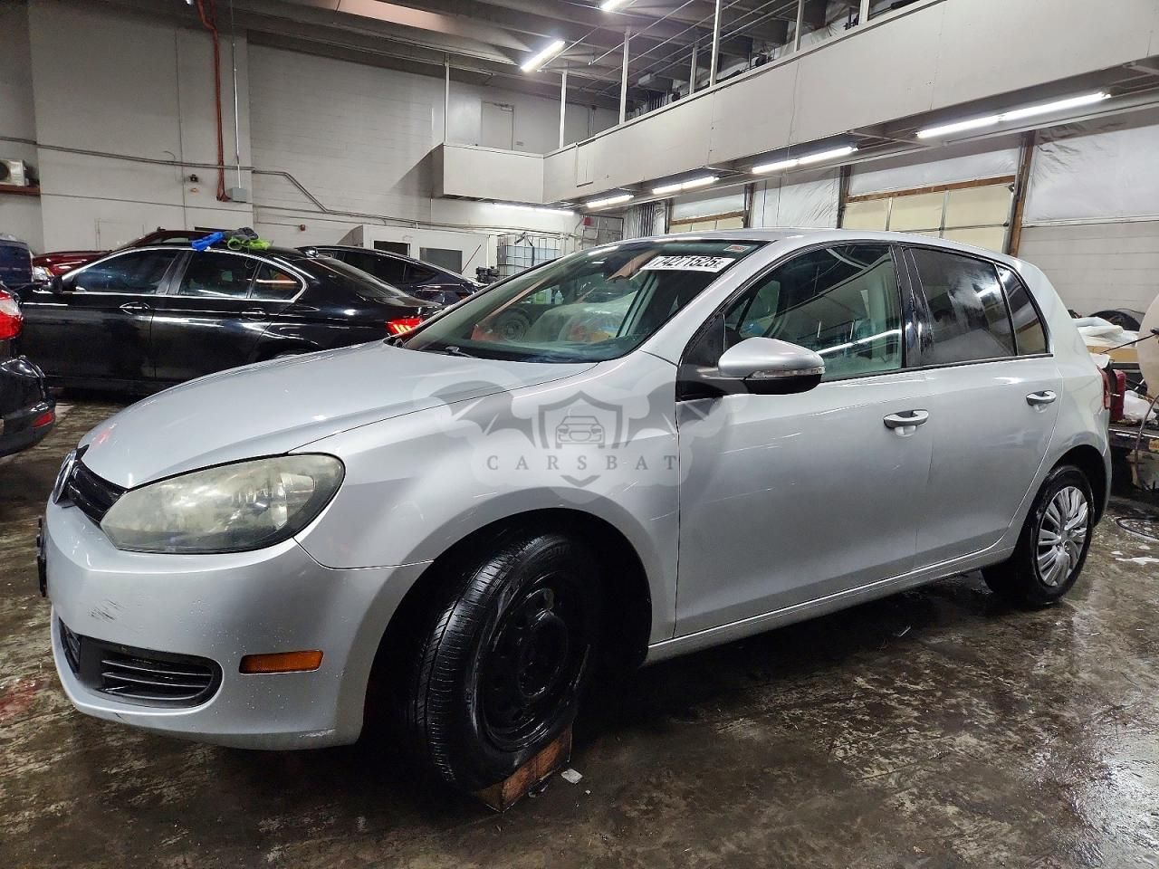 Volkswagen Golf 2.5L 5 2012