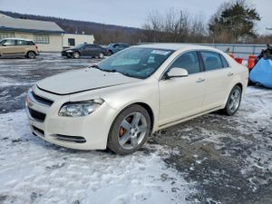 Chevrolet Malibu 1LT 2.4L 4 2012