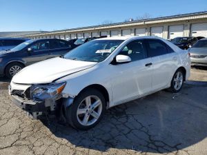 Toyota Camry L 2.5L 4 2014