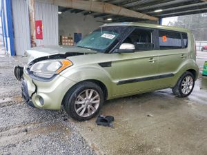 Kia Soul + 2.0L 4 2013