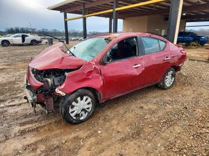 Nissan Versa S 1.6L 4 2015
