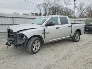 RAM 1500 ST 5.7L 8 2014