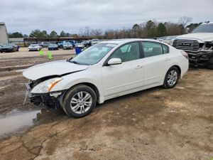 Nissan Altima BASE 2.5L 4 2011