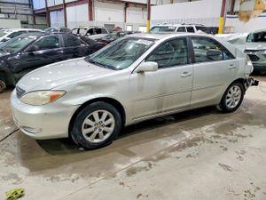 Toyota Camry LE 3.0L 6 2002