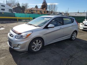 Hyundai Accent GLS 1.6L 4 2014