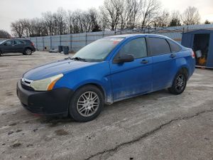 Ford Focus SE 2.0L 4 2010