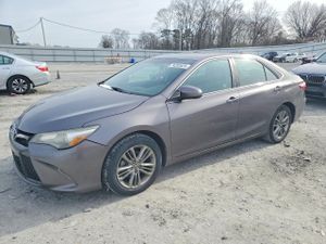 Toyota Camry LE 2.5L 4 2015