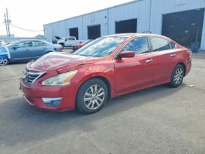 Nissan Altima 2.5L 4 2015