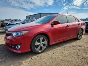 Toyota Camry SE 3.5L 6 2012