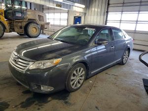 Toyota Avalon BASE 3.5L 6 2011