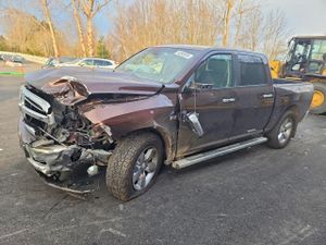RAM 1500 SLT 5.7L 8 2013
