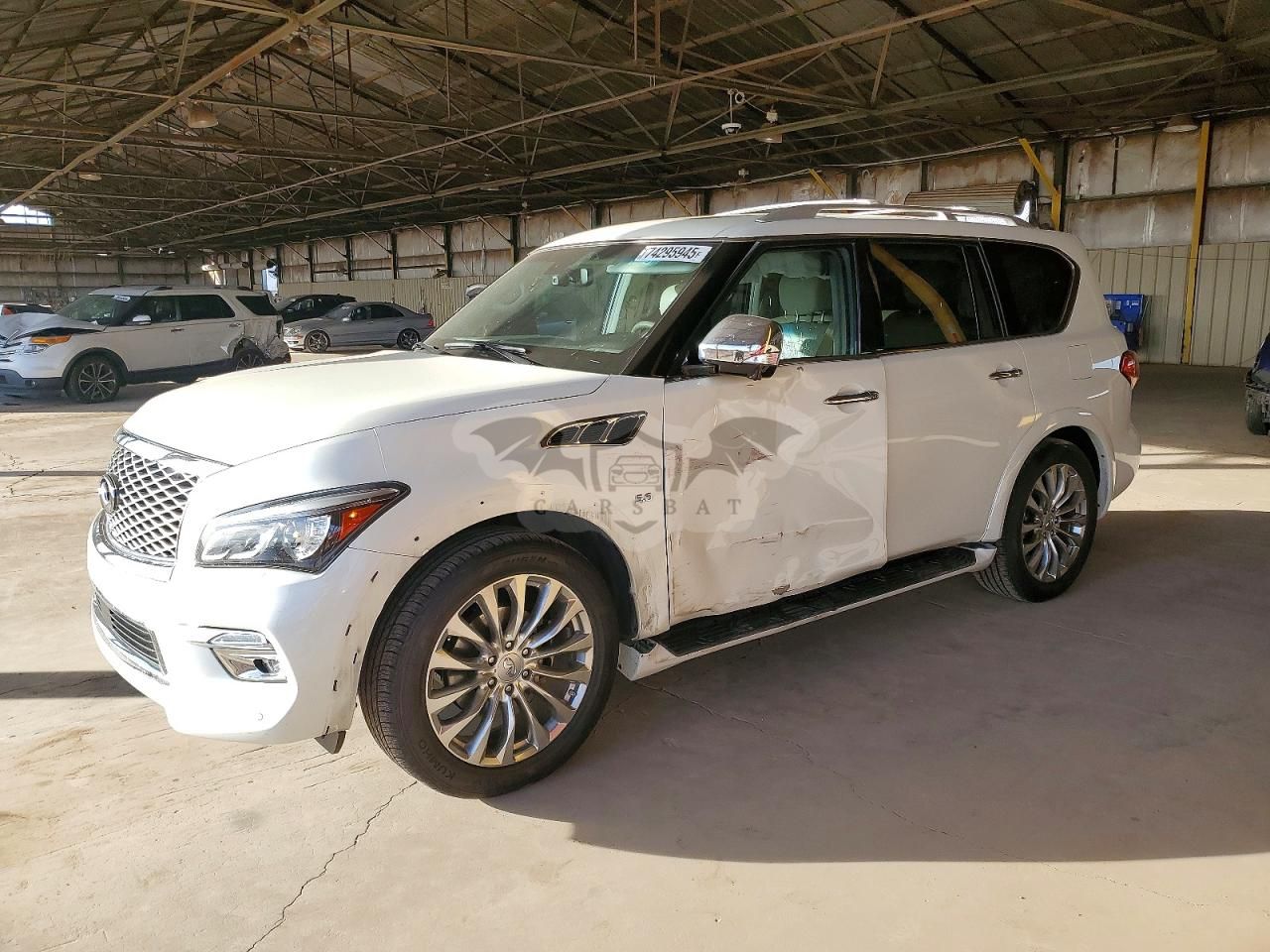 Infiniti QX80 5.6L 8 2015