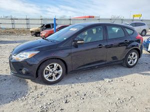 Ford Focus SE 2.0L 4 2014