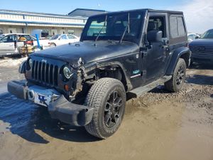 Jeep Wrangler SAHARA 3.8L 6 2010
