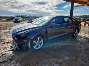 Ford Fusion SE 1.5L 4 2015