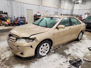 Toyota Camry BASE 2.5L 4 2010