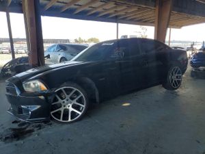 Dodge Charger 5.7L 8 2013