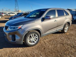 Kia Sorento LX 2.4L 4 2015