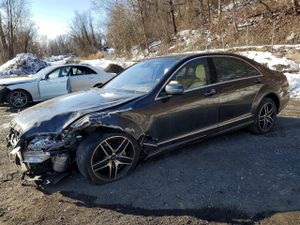 Mercedes-Benz S 550 4MATIC 4.6L 8 2013