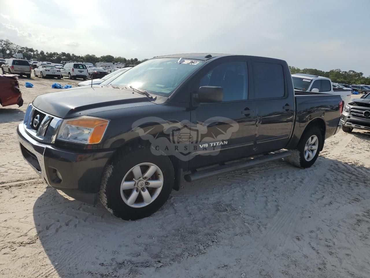 Nissan Titan S 5.6L 8 2013