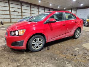 Chevrolet Aveo (Sonic) LT 1.4L 4 2014